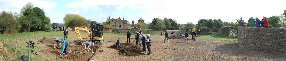 Time Team bei Groby Old Hall 2010
