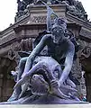 Skulptur an Grupello-Pyramide