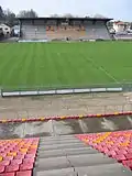 Blick auf die Haupttribüne