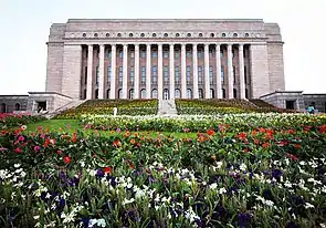 Gebäude