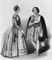 Pauline Viardot als Valentine (li.) and Marietta Alboni als Urbain in Meyerbeers Les Huguenots, 1. Akt, 9. Szene (Covent Garden, 1848), Lithografie von John Brandard