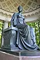 Maria Fjodorowna (1913) im Rossi-Pavillon im Pawlowsk-Park
