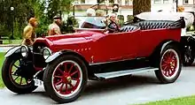 Peerless Modell 56 7-passenger Touring (1917) zu US$ 1995.-