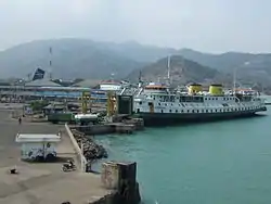 Der Hafen von Merak (Pelabuhan Merak)