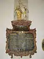 Pietà mit Gedenktafel für die Opfer beider Weltkriege