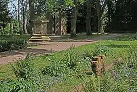 Der Soldatenfriedhof und die Kriegerdenkmale