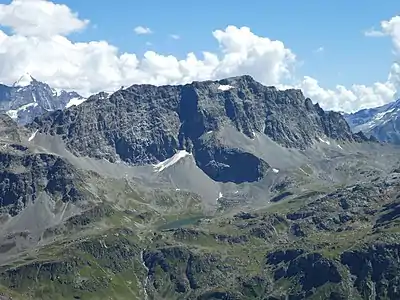 Blick nach Südosten zum Piz Lagrev.