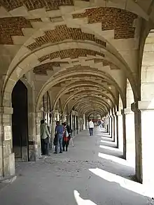 Place des Vosges, Paris