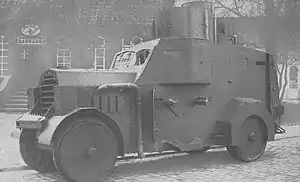 Ehrhardt/21, Doppelturm, flacher "Seitenerker"