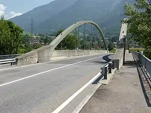 Pont de Lavey