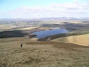 Das Portmore Reservoir vom Dundreich aus gesehen