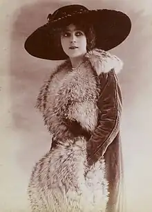 Monna Delza