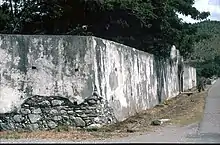 Kanone von außen