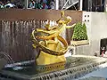 Prometheus als Feuerbringer. Vergoldete Bronzefigur von Paul Manship, 1934. Rockefeller Center, New York