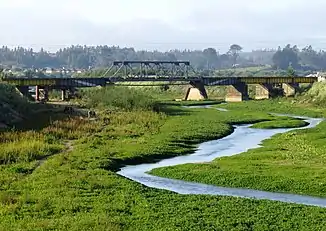 Eisenbahnbrücke über den Río Andalién