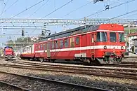 Pendelzug mit RBDe 567 315 aus dem Jahr 1983 in Romont