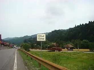 Ortsschild von Oituz