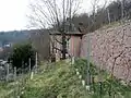 Gartenpavillon im Grundstück neben Weinberg Friedensburg