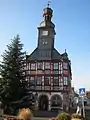 Das Rathaus Lorsch im Winter