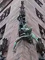Rathaus St. Johann: Der hl. Georg tötet den Drachen