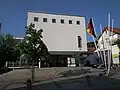 Rathaus, Eingangsbereich mit Vorplatz