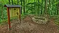 Überrest der Burg Schöneberg: Brunnen