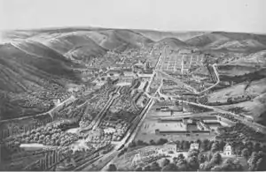 Blick vom Rebenberg auf Stuttgart. Am Bildrand unten rechts: die drei Gebäude der Villa Rebenberg, um 1860. →&nbsp;Bildkommentar.