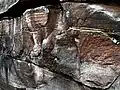 Magnesia an Spalten und Klüften