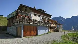 Zugangsseite mit Blick zum Geigenkamm