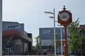 Die Uhr auf der Rotary Plaza