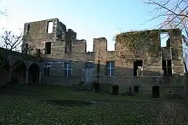 Herrenhausruine