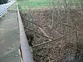 SÜ B180 in Reichenbach mit Relikt der Oberleitung (2020)