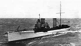Das Schwesterboot S 90.