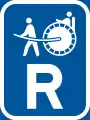R318: Verkehrsfläche reserviert für Rikschas*