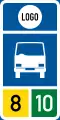R327: Kleinbus­haltestelle**