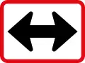 R522: Mitte (Pfeil rechts- und linksweisend)