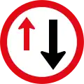 R6: Vorrang des Gegenverkehrs *