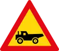 TW345: Baustellen­fahrzeuge kreuzen – Aufstellung rechts