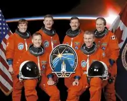 v. l. n. r. Vorne: Brent Jett, Christopher Ferguson;Hinten: Heidemarie Stefanyshyn-Piper, Joseph Tanner, Daniel Burbank, Steven MacLean