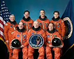 v. l. n. r. Robert Parker, Guy Gardner, Ronald Parise, Vance Brand, Jeffrey Hoffman, John Lounge, Samuel Durrance
