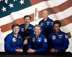 v. l. n. r. Daniel Brandenstein, Dale Gardner, Richard Truly, William Thornton, Guion Bluford