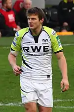Dan Biggar im Trikot der Ospreys, 2012