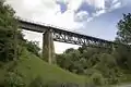 Eisenbahnbrücke, aus Săliștea de Sus kommend, etwa 500 Meter vor dem Ortseingang