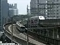 Saikyō-Linie (links) und Tōhoku-Shinkansen