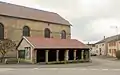 ehemaliges Lavoir vor der Kirche