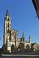 Glockenturm und Narthex der Notre-Dame