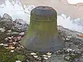 Glocke vor der Dorfkirche