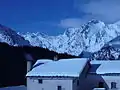 Blick über den Malojapass hinweg auf das Val Maroz, im Vordergrund Salecina