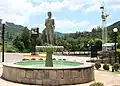 Der Wendelinus-Brunnen vor dem Rathaus in São Vendelino, Brasilien