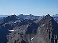Faselfadspitze vorn rechts, Scheibler links Mitte. Zwischen beiden Bergen Pflunspitzen und Kaltenberg. Rote Wand ganz rechts.